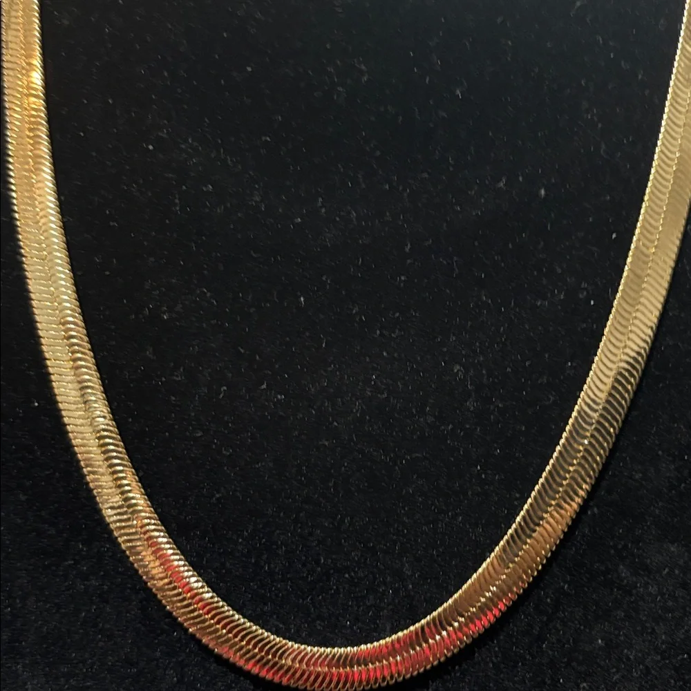 Necklace - Picture 3 of 5